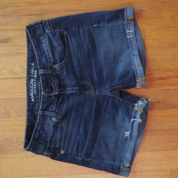 American Eagle Midi Shorts Bundle! - Picture 2 of 8
